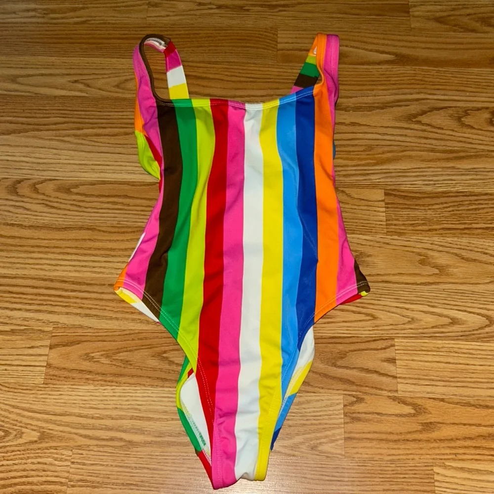 Tabitha Brown for Target on piece swimsuit. High hips, adjustable straps. EUC - Picture 1 of 5